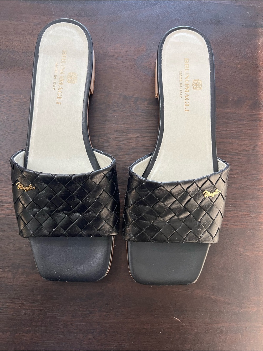 Bruno Magli Black Woven Leather Slide Sandals Women’s 39 Italy